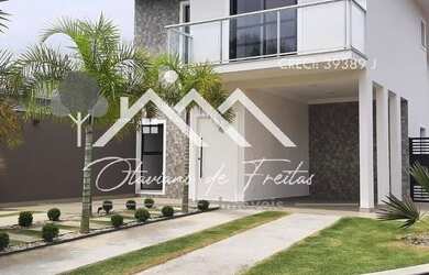 Imagem: A casa em condomínio possui 3 Dormitórios, 4 Banheiros, 4