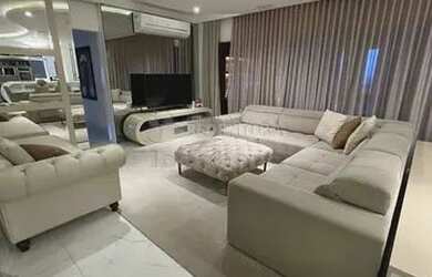 Imagem: O apartamento possui 4 Dormitórios, 5 Banheiros, 3 Vagas na