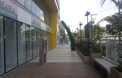 Imagem: O apartamento possui 1 Dormitório, 1 Banheiro, 1 Vaga na garagem