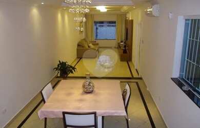 Imagem 4: Sobrado em Santana. Piscina, Churrasqueira, Varandae308m² de Área