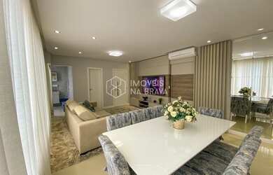 Imagem: O apartamento possui 3 Dormitórios, 4 Banheiros, 2 Vagas na