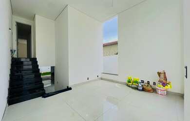 Imagem 3: MARAVILHOSA CASA LUXUOSA COM 03 SUÍTES NO BAIRRO SANTA AMÉLIA