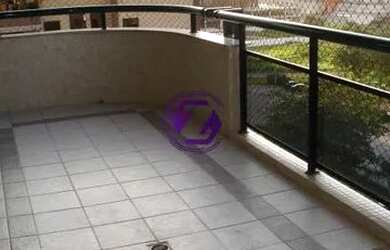 Imagem: O apartamento possui 4 Dormitórios, 4 Banheiros, 2 Vagas na