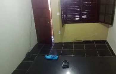 Imagem: A casa possui 1 Dormitório, 1 Banheiro, 60m² de Área e está