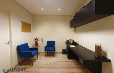 Imagem: O depósito possui 1 Vaga na garagem, 35m² de Área e está