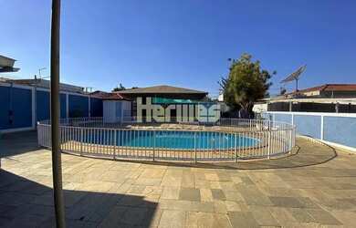 Imagem: A casa possui 1 Dormitório, 1 Banheiro, 134m² de Área e