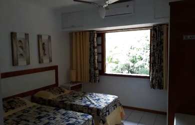 Imagem 2: Praia do Forte excelente e aconchegante estúdio, piscina, garagem, ar...