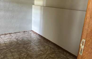 Imagem 12: Vende se casa. Varanda, 2 Vagas na garageme2 Dormitórios