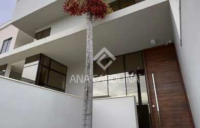 Imagem 2: Linda Casa à Venda no Bairro Ibituruna