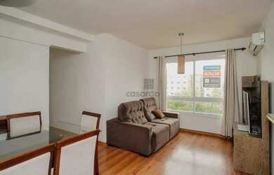 Imagem: O apartamento possui 2 Dormitórios, 2 Banheiros, 2 Vagas na