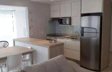 Imagem: O apartamento possui 1 Dormitório, 1 Banheiro, 1 Vaga na garagem