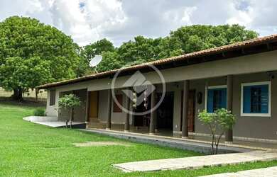 Imagem: A fazenda possui 220m² de Área e está localizado em Goiás