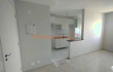 Imagem: O apartamento possui 2 Dormitórios, 1 Banheiro, 1 Vaga na garagem