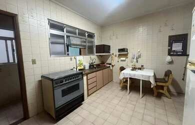 Imagem 2: Apartamento á venda com 3 dormitório, 2 vagas Box, na Ponta da Praia,...