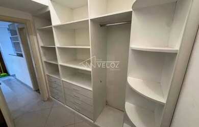 Imagem: O apartamento possui 3 Dormitórios, 3 Banheiros, 96m² de Área