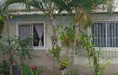 Imagem: A casa para alugar possui 2 Dormitórios, 2 Banheiros, 1 Vaga