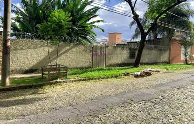 Imagem 1: Lote no bairro S o Luiz. 1.000m² de Área