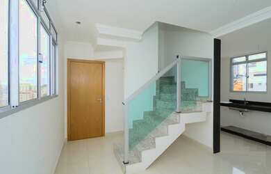 Imagem: O apartamento na cobertura possui 3 Dormitórios, 2 Banheiros