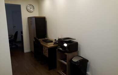 Imagem: O depósito possui 1 Vaga na garagem e 41m² de Área e está