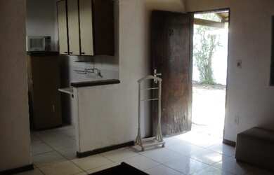 Imagem: A kitnet possui 1 Dormitório, 1 Banheiro, 1 Vaga na garagem