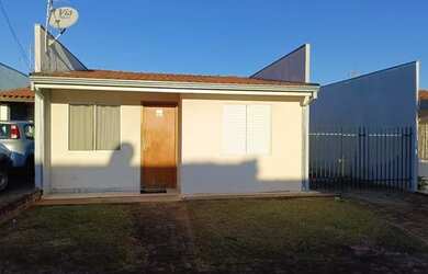 Imagem: A casa em condomínio à venda possui 2 Dormitórios, 1 Banheiro