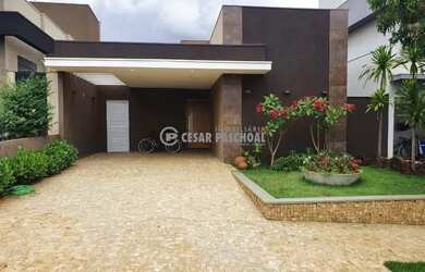 Imagem: A casa em condomínio possui 3 Dormitórios, 5 Banheiros, 2