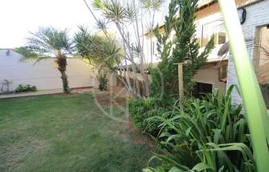 Imagem 3: Bairro São Pedro / Casa á venda com quintal / Em condominio fechado