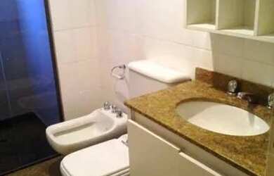 Imagem: O apartamento possui 3 Dormitórios, 4 Banheiros, 2 Vagas na