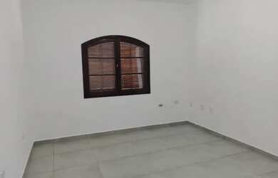 Imagem 4: Aluga-se casa em Arujá. Churrasqueira, Área de serviço, 170m² de Áreae1...