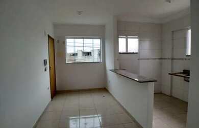 Imagem: O apartamento possui 3 Dormitórios, 1 Banheiro, 1 Vaga na garagem