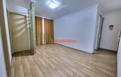 Imagem: O apartamento possui 3 Dormitórios, 1 Banheiro, 1 Vaga na garagem