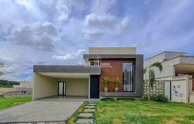 Imagem: A casa em condomínio possui 3 Dormitórios, 3 Banheiros, 3