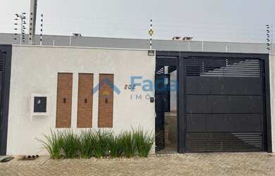 Imagem: A casa possui 3 Dormitórios, 4 Banheiros, 1 Vaga na garagem