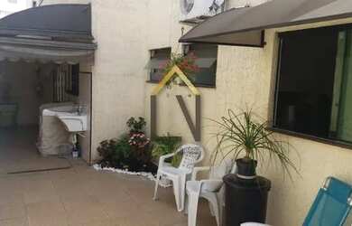 Imagem: O apartamento possui 3 Dormitórios, 2 Banheiros, 98m² de Área