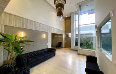 Imagem: O apartamento possui 3 Dormitórios, 2 Banheiros, 2 Vagas na