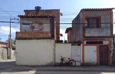 Imagem: A casa possui 2 Dormitórios, 2 Banheiros e está localizado