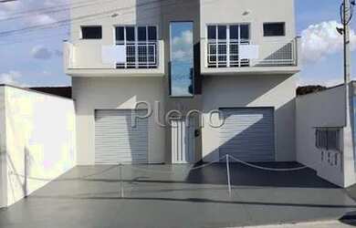 Imagem: O depósito possui 3 Vagas na garagem, 320m² de Área e está