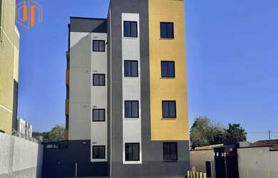 Imagem: O apartamento possui 3 Dormitórios, 1 Banheiro, 1 Vaga na garagem