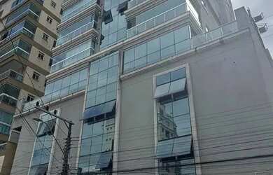 Imagem 6: Apartamento com 4 suítes sendo 2 demi e 3 vagas de garagem - Bairro Andorinha,...