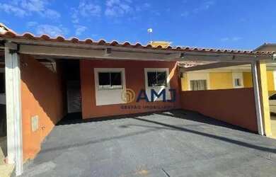 Imagem: A casa em condomínio possui 2 Dormitórios, 1 Banheiro, 2 Vagas