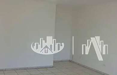 Imagem 3: Casa com 2 quartos para alugar, 90 m² por R$ 1.300/mês - Monte Carlo...