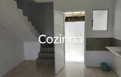 Imagem 8: Excelente terreno com 2 casas