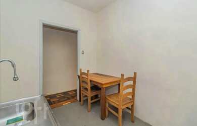 Imagem 11: Imóvel para venda com 40 metros quadrados com 1 quarto em São João - Porto Alegre - RS