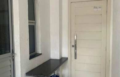 Imagem 15: Vendo casa 3/4 sendo uma suíte reformada