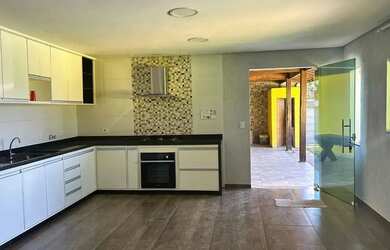 Imagem 7: Casa com piscina em Juquitiba