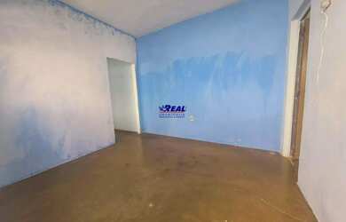 Imagem: A casa possui 1 Dormitório, 1 Banheiro, 98m² de Área e está