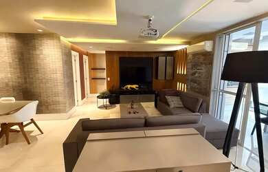 Imagem: O apartamento possui 3 Dormitórios, 5 Banheiros, 2 Vagas na