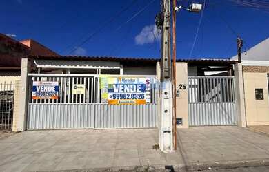 Imagem: O depósito possui 2 Vagas na garagem, 180m² de Área e está