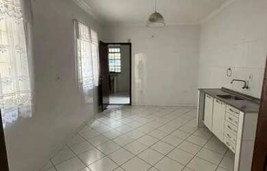 Imagem 7: Casa de 2 Pavimentos com 2 Entradas Próxima ao Sexto Batalhão!