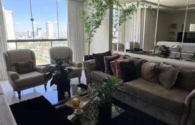 Imagem: O apartamento possui 4 Dormitórios, 4 Banheiros, 2 Vagas na